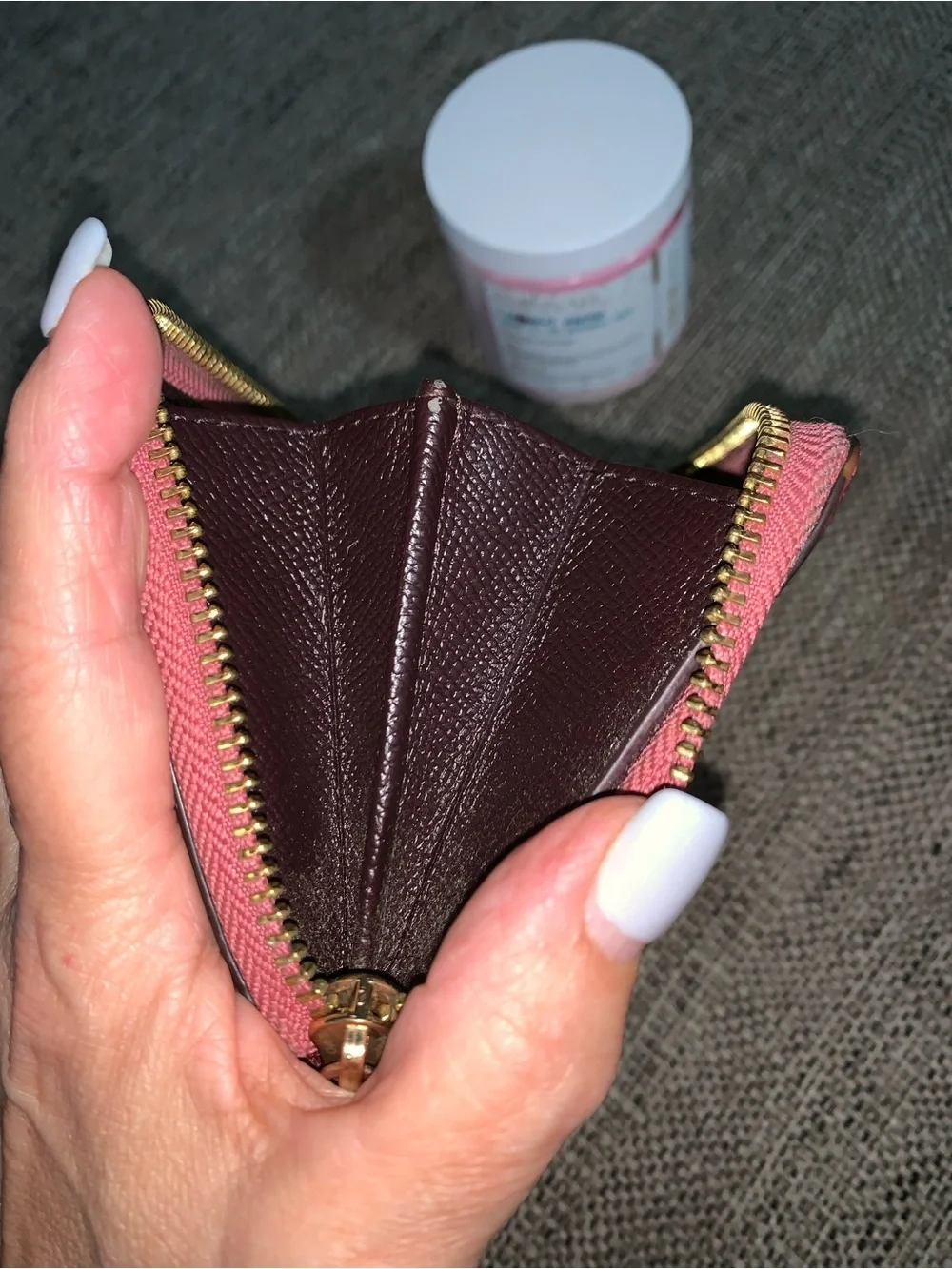 COACH ZIPPY metallic pink/burgundy wallet EUC w/Aminnah Donut Sugar Polish